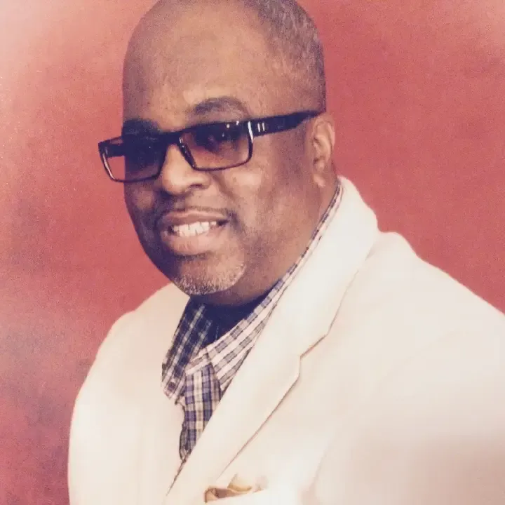Reverend Glenn Washington, Connections Pastor